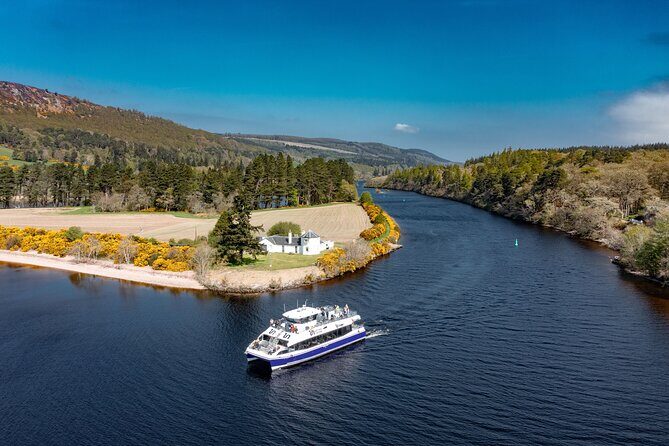 Caledonian Canal and Loch Ness Sightseeing Cruise - Who this tour fits best