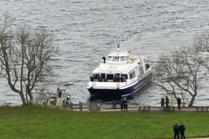 Culloden Battlefield, Clava Cairns and Loch Ness, Urquhart Castle - Stop 3: Urquhart Castle, Loch Ness, and the Great Glen Views
