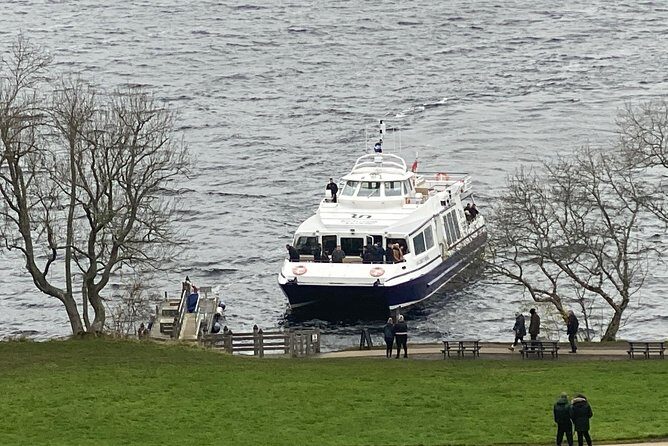Culloden Battlefield, Clava Cairns and Loch Ness, Urquhart Castle - Stop 3: Urquhart Castle, Loch Ness, and the Great Glen Views