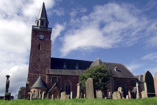 Discovering Inverness: A Self-Guided Audio Tour of the Capital of the Highlands - Who this audio tour is best for