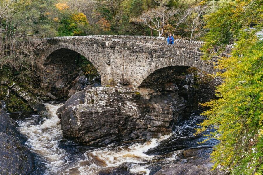 From Inverness: Loch Ness Guided Day Trip - Urquhart Castle and the Jacobite cruise: where the legend becomes real