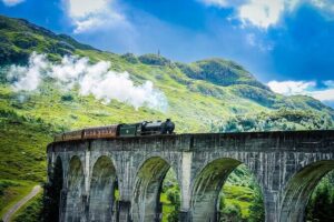 Highland Mystique and Hogwarts Private Journey from Inverness - Glenfinnan Viaduct: the Hogwarts Express moment
