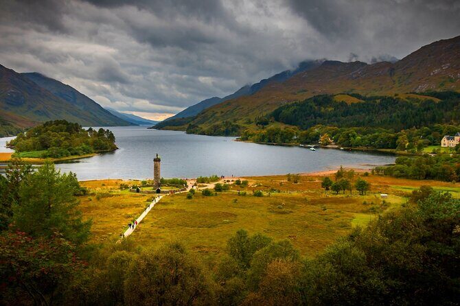 Inverness: Glenfinnan, Mallaig, and Loch Ness Adventure - Urquhart Castle: Loch Ness First Look (Short But Iconic)