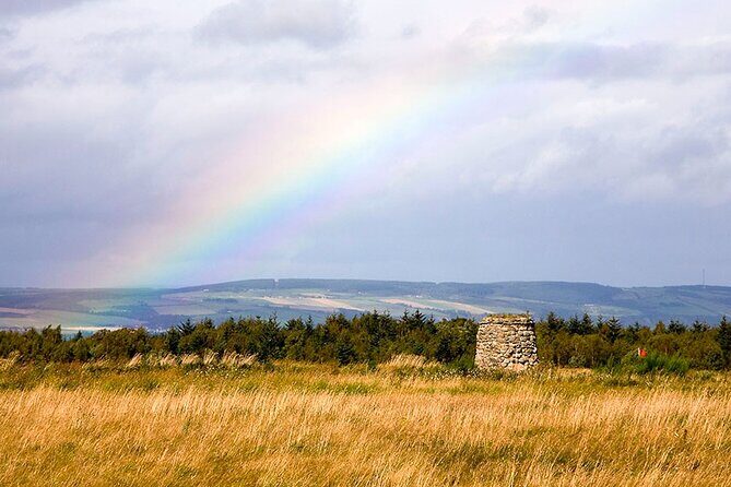 Inverness Highlands Bucket List Tour - Urquhart Castle ruins: Grant Tower views, a prison cell, and medieval drama