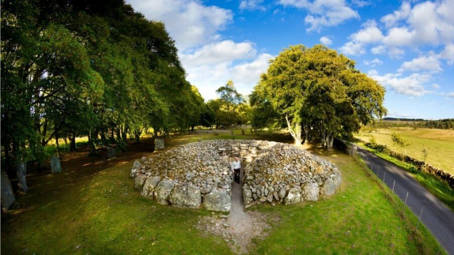 Inverness: Loch Ness Cruise, Castle, and Outlander Tour - The Singleton of Glen Ord Distillery: An Optional Wee Dram