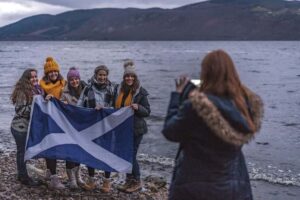 Inverness: Loch Ness, Outlander & Whisky Distillery - Loch Ness Cruise: The Best Part Is the Waiting to See Something