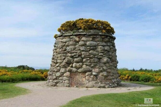 Inverness Outlander Tour - Clava Cairns in 30 minutes: Craigh na Dun vibes meet Bronze Age stone