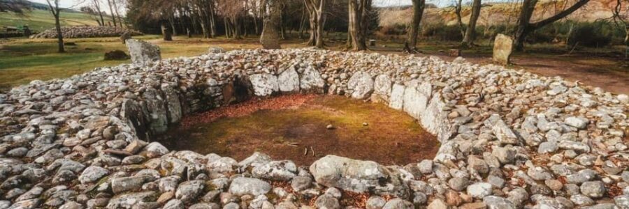 Inverness: Outlander Tour with Whisky Tasting - Clava Cairns: the burial site that makes you slow down