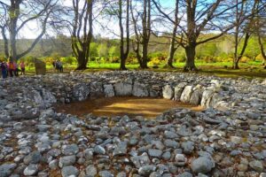 Loch Ness & Culloden Battlefield Private Tour from Inverness - Robertson’s Farm Shop: Highland cows and alpacas as a quick reset