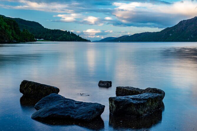 Loch Ness Experience Day Trip from Inverness - Urquhart Castle Ruins: The Loch Ness Viewpoint With Teeth