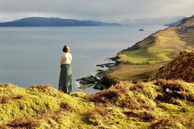 'Luke Skye-Walkers' 1 Day Isle of Skye Adventure + Hike Options - Glenshiel chocolate break: a short reset that keeps the day pleasant