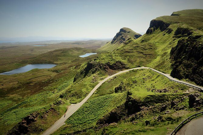 Private Bespoke Skye Tour - Stop 1: Portree Harbour for an easy Skye intro