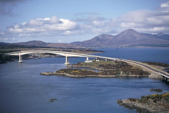 Private Tour to Skye, Fairy Pools, Portree and The Fairy Glen - What you’re paying for: private driving + story-led sightseeing