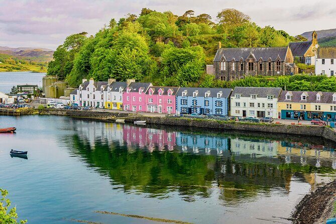 Skye Fairy Pools/ Fairy Glen/ Kilt rock / Old Man Storr - Portree Lunch and Harbor Photos: A Real Reset in the Middle of the Day
